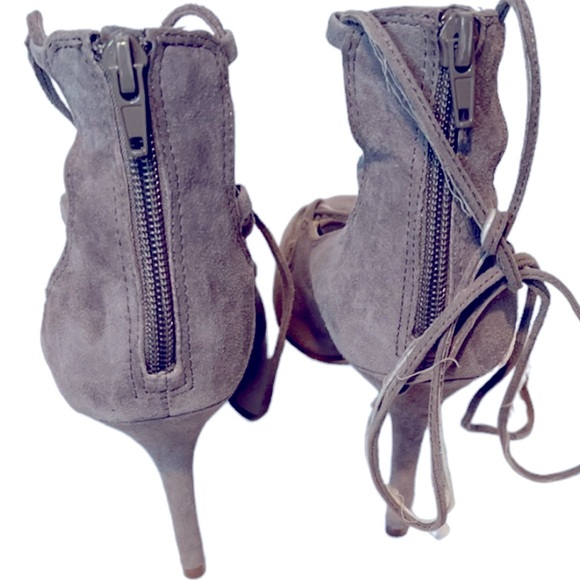 Vince Camuto Sandria lace up open toe & zipper back heels leather upper & soles - Picture 7 of 7